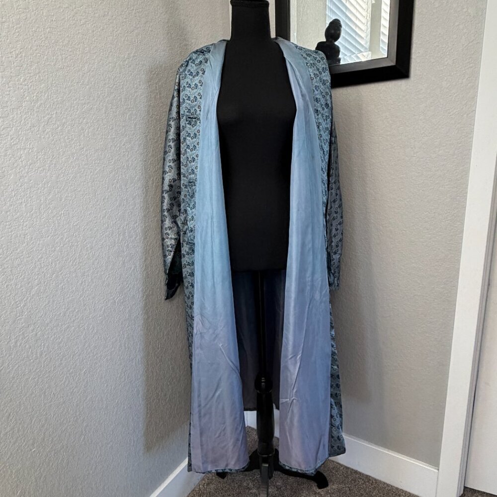 VINTAGE 60s Satin Brocade Robe Duster Housecoat Blue Floral OS - Picture 4 of 16